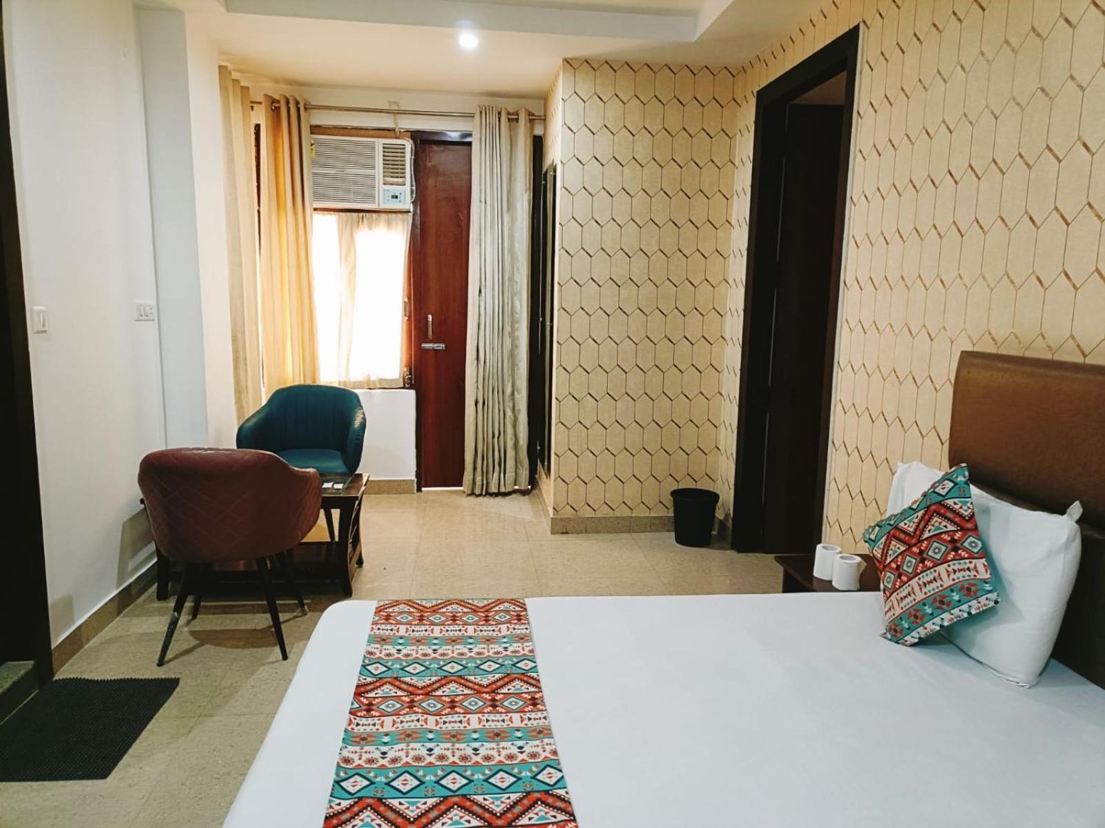 Ambience Palace Near Igi Airport Delhi Hotel New Delhi