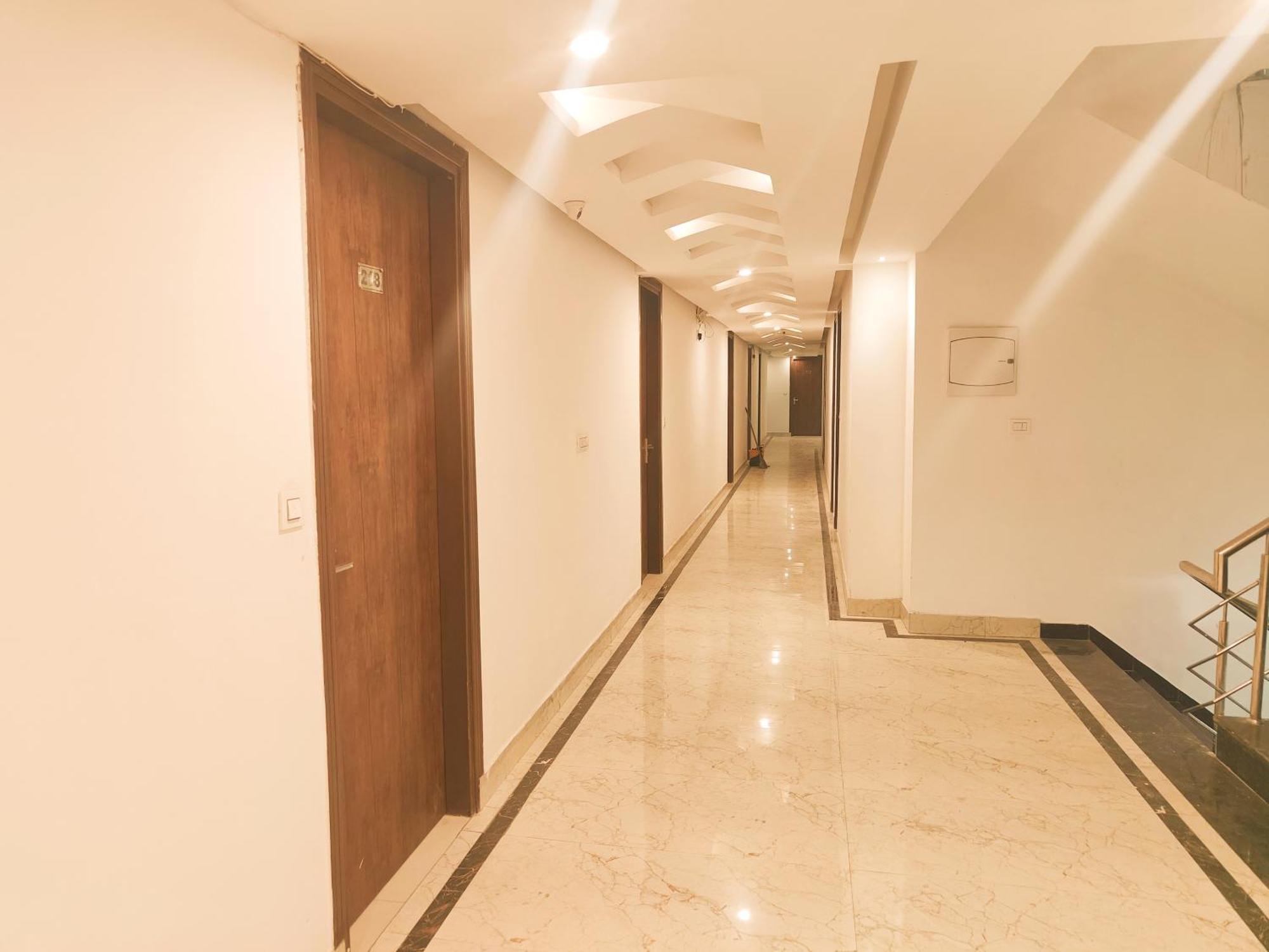 Ambience Palace Near Igi Airport Delhi New Delhi