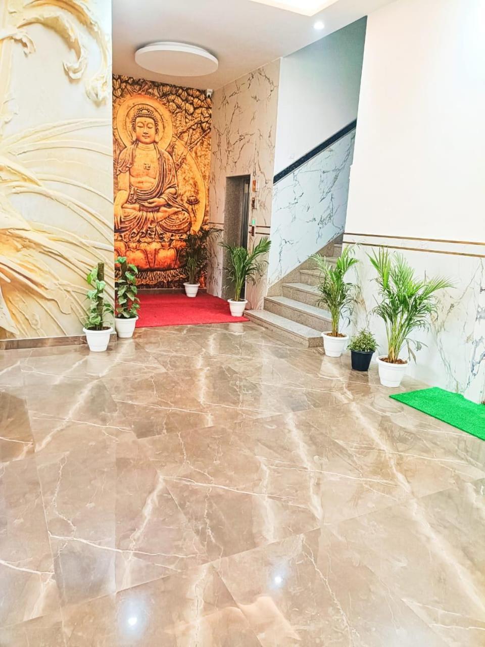 Ambience Palace Near Igi Airport Delhi New Delhi